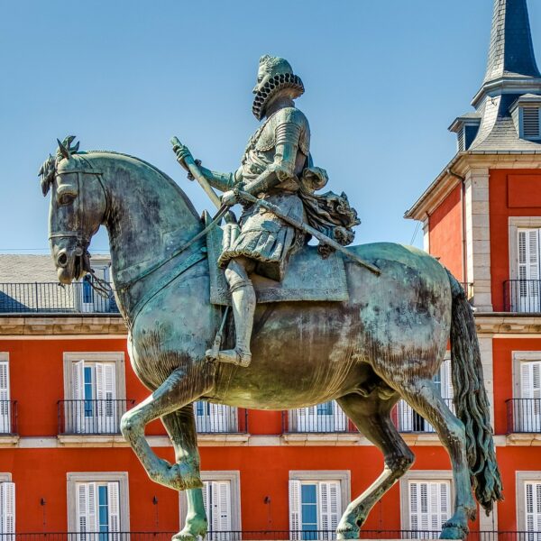 Plaza Mayor Statue (2)